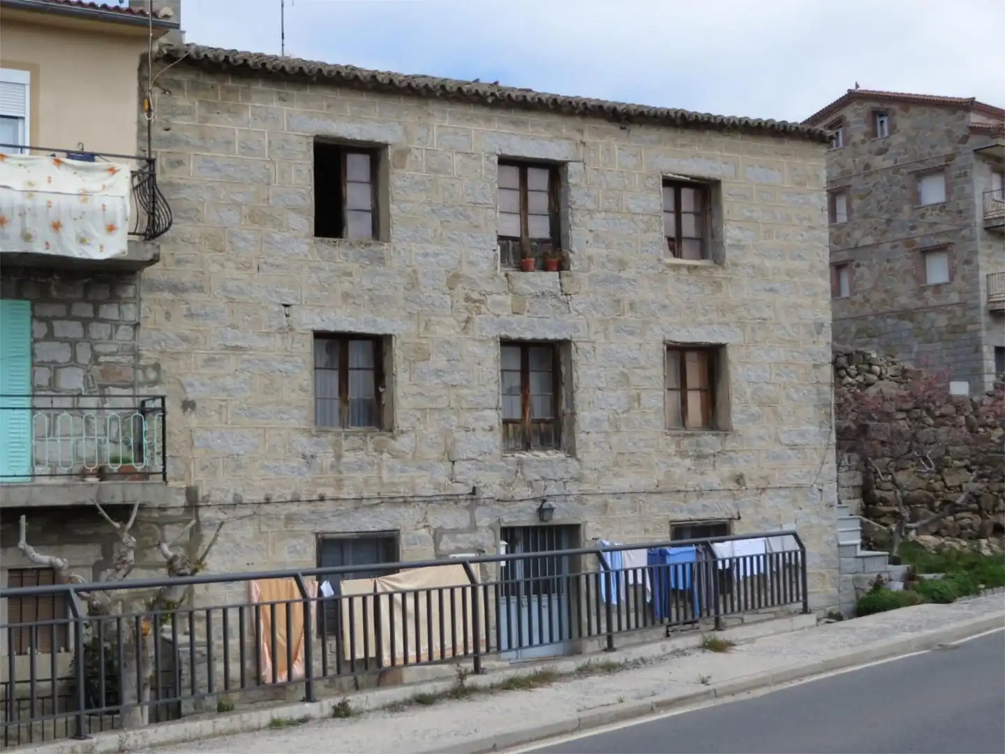 Vista exterior de Casa o xalet en venda en San Juan de la Nava