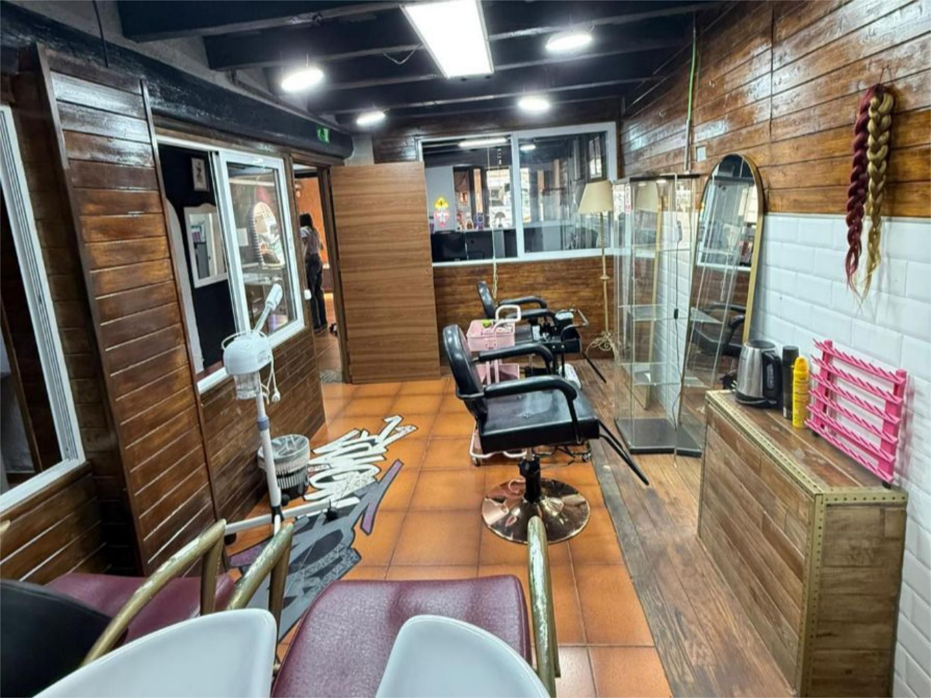 Local de alquiler en  Tarragona Capital con Aire acondicionado, Calefacción y Amueblado