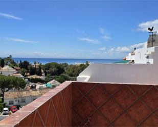 Exterior view of House or chalet for sale in Marbella  with Terrace and Balcony