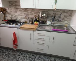 Cuina de Casa o xalet en venda en Girona Capital amb Calefacció i Traster