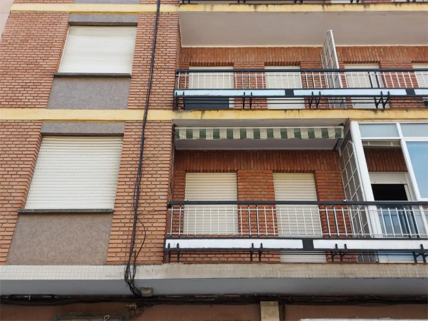 Flat for sale in Avenida do Bierzo, 42, O Barco de Valdeorras Exterior view of Flat for sale in O Barco de Valdeorras with Storage room and Balcony