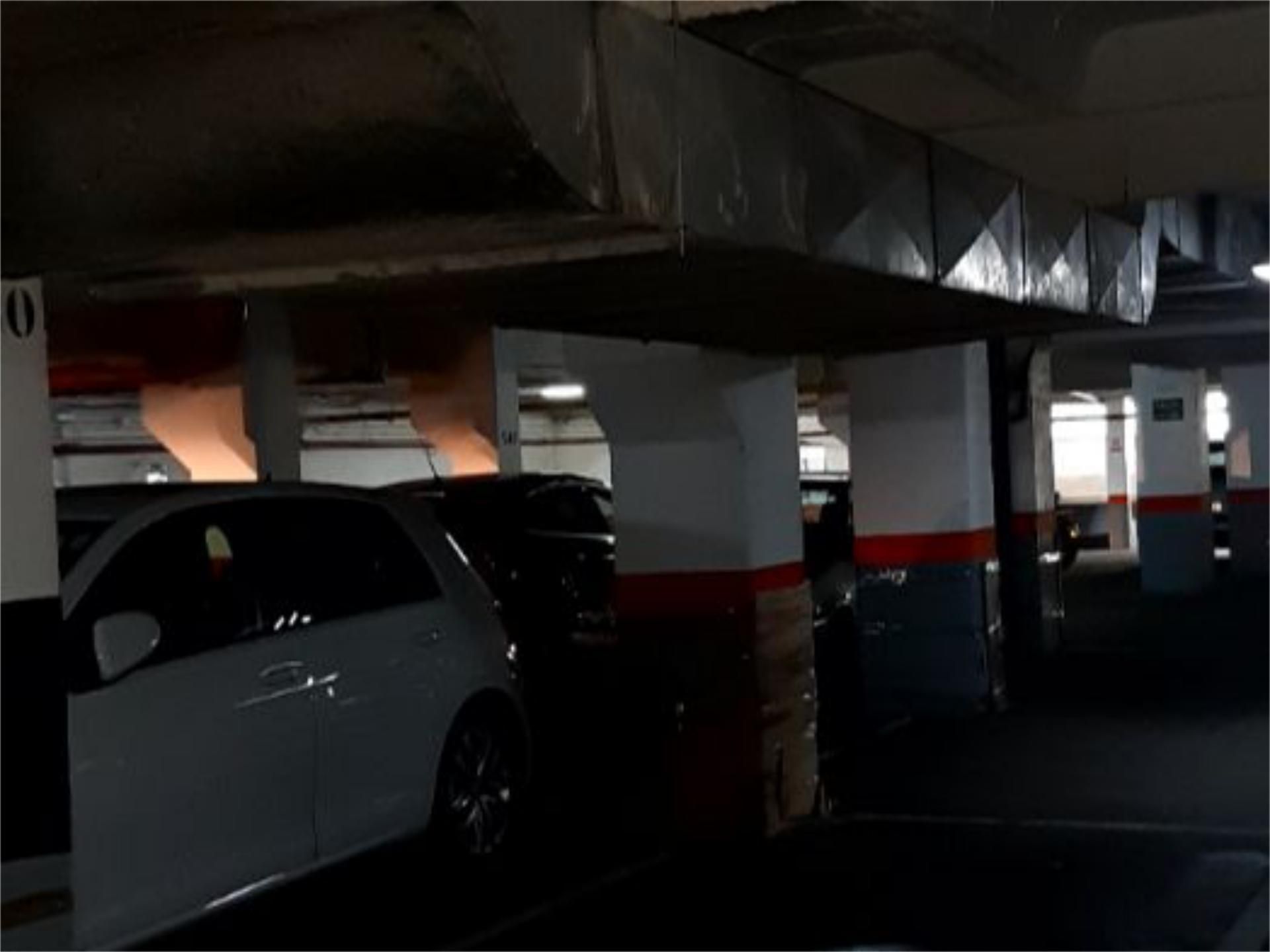 Parking of Garage to rent in  Madrid Capital