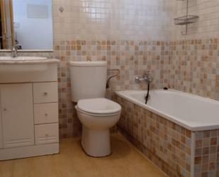 Bany de Àtic en venda en Orihuela amb Aire condicionat, Terrassa i Piscina
