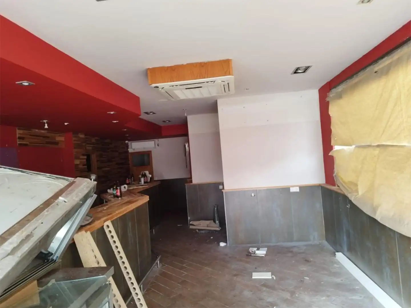 Local en venda a Plaza de la Constitución, 1, Centro- San Felipe - Huerta Fava Local en venda en La Línea de la Concepción amb Aire condicionat