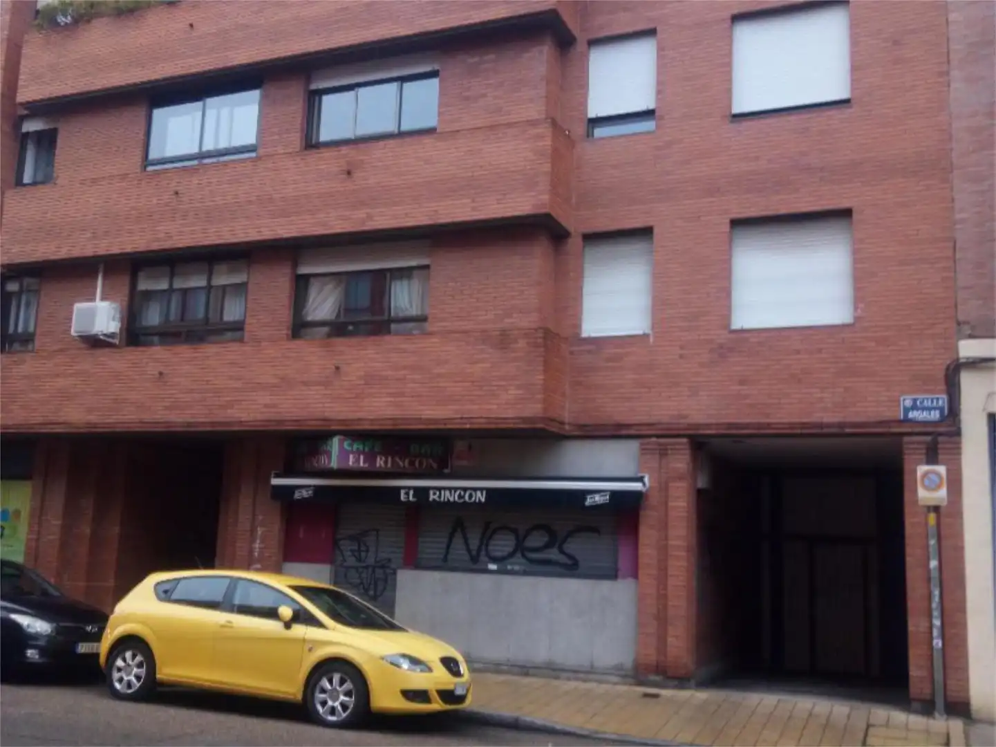 Garage for rent in Calle de Argales, 19, Delicias Exterior view of Garage for rent in Valladolid