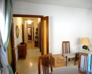 Flat for sale in  Toledo Capital  with Air Conditioner and Balcony