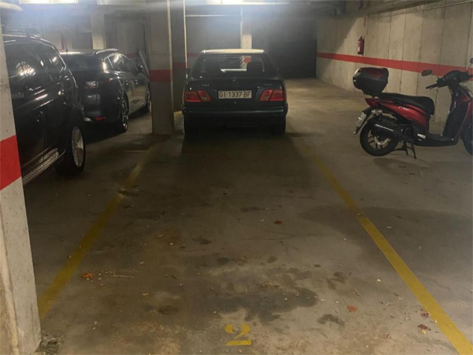 Aparcament de Garatge en venda en Vilablareix