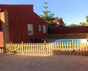 Piscina de Casa o xalet de lloguer en Montserrat amb Aire condicionat, Terrassa i Piscina