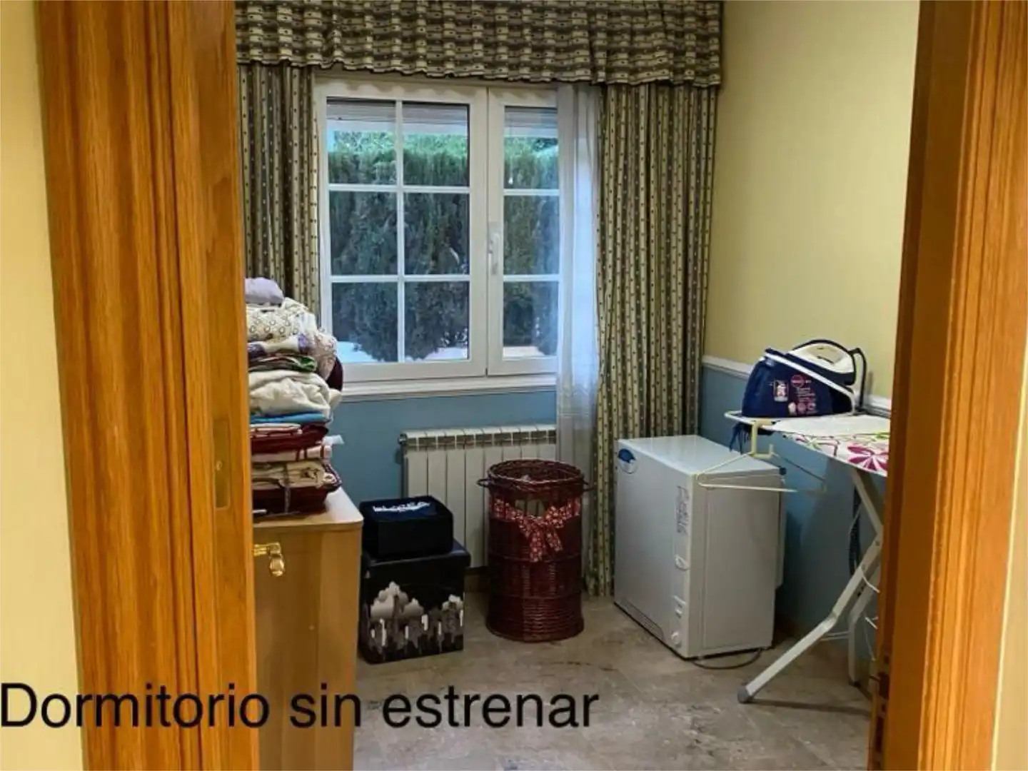 Pis en venda a Calle del Cedro, 16, Santo Angel Dormitori de Pis en venda en Murcia amb Aire condicionat, Calefacció i Jardí privat