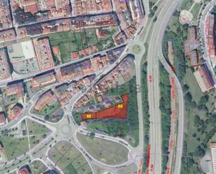 Urbanitzable en venda en Oviedo 