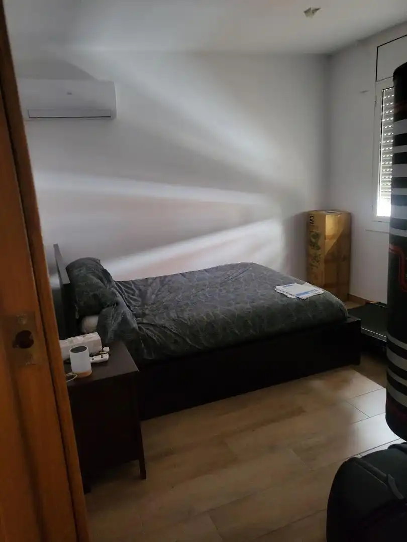 Schlafzimmer von Einfamilien-Reihenhaus zum Verkauf in Montcada i Reixac mit Terrasse