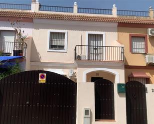 Exterior view of Single-family semi-detached to rent in Guillena  with Air Conditioner, Terrace and Storage room