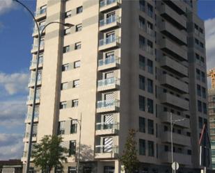Exterior view of Flat to rent in León Capital   with Terrace and Balcony