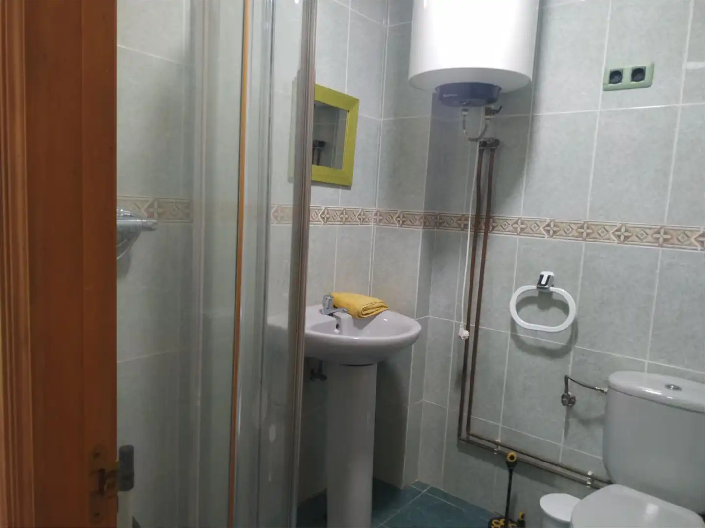 Geschaftsraum zum Verkauf in Calle Coterillo, 7, Loredo Badezimmer von Geschaftsraum zum Verkauf in Ribamontán al Mar mit Möbliert