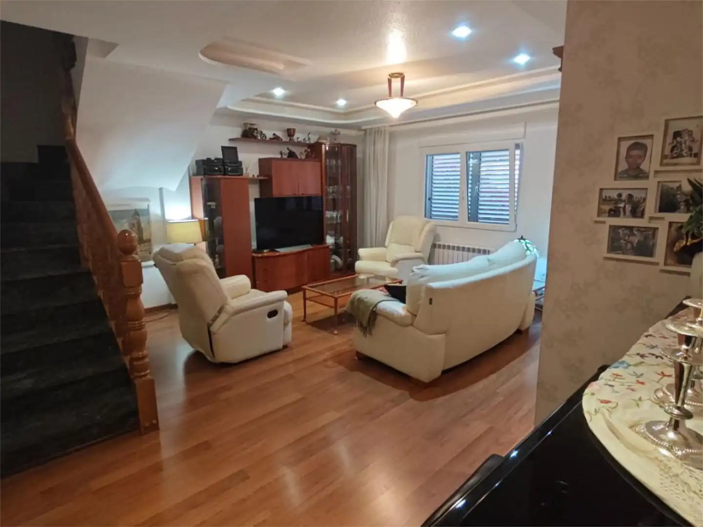 Casa adosada en venda a Calle Carrascos, 18, El Palmar Sala d'estar de Casa adosada en venda en Murcia Capital amb Aire condicionat, Terrassa i Balcó