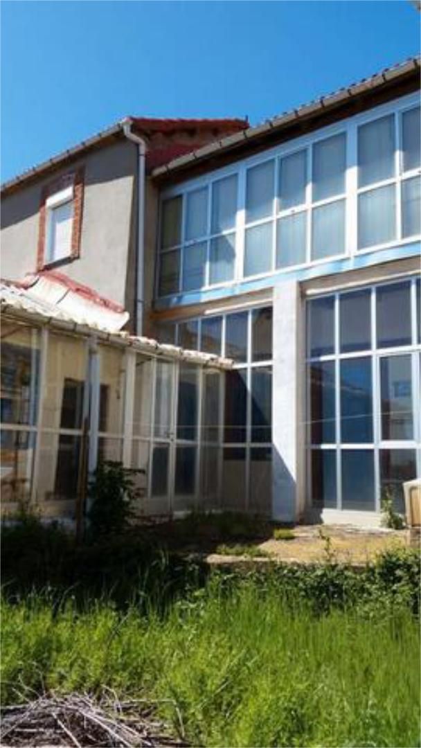Exterior view of House or chalet for sale in Destriana