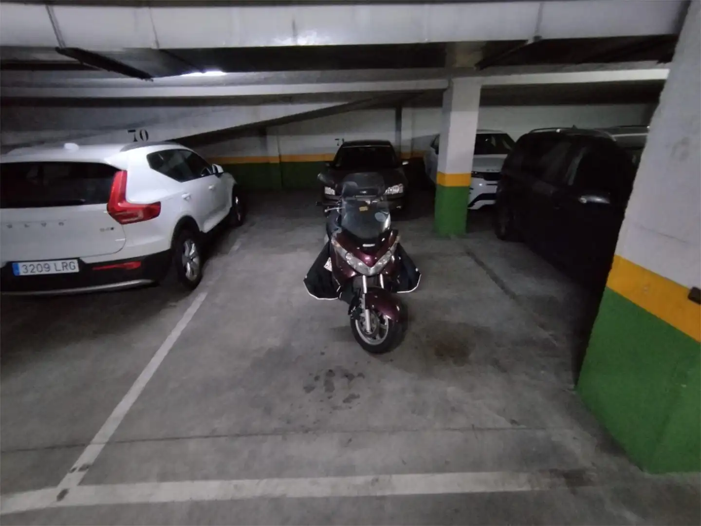Parking of Garage for rent in Madrid