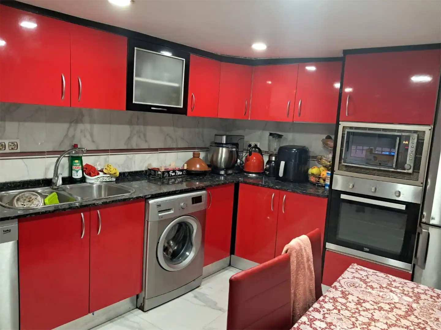 Kitchen of Detached homes for sale in Valderas  with Heating, Oven and Washing machine