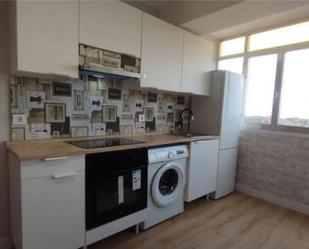 Flat to rent in El Carbayedo - El Quirinal