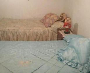 Dormitori de Casa o xalet de lloguer en Baza