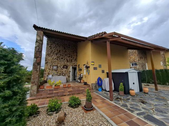 Piso en Venta en Calle del Robledal, 19 en Zarzuela del Monte