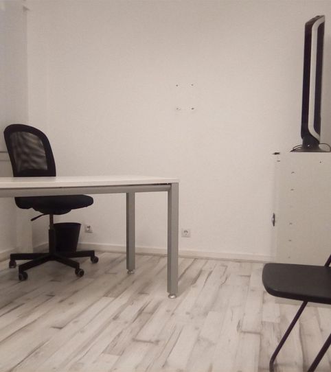 Foto 2 de Oficina de alquiler en Avenida del Ferrocarril, 10, Basurtu, Bilbao