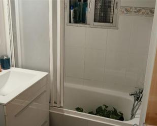 Bathroom of Flat for sale in Alcalá de Henares  with Heating and Terrace