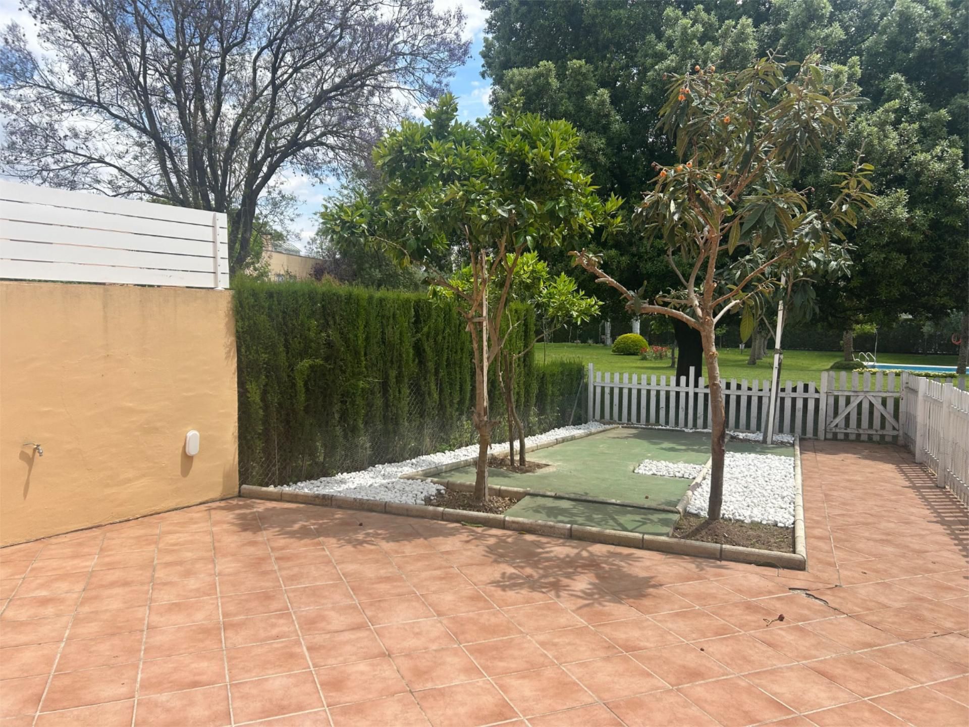 Single-family semi-detached to rent in Urbanizacion Coto Verde, 12, Gelves