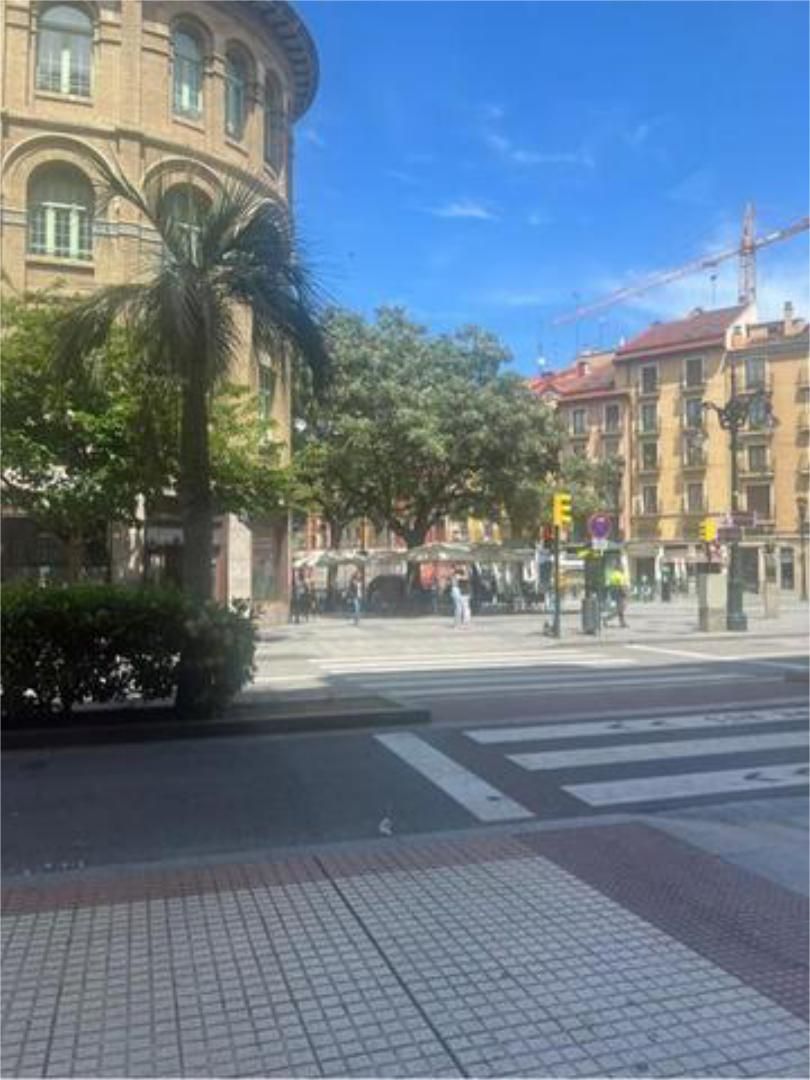 Vista exterior de Piso en venta en  Zaragoza Capital con Calefacción, Trastero y Amueblado