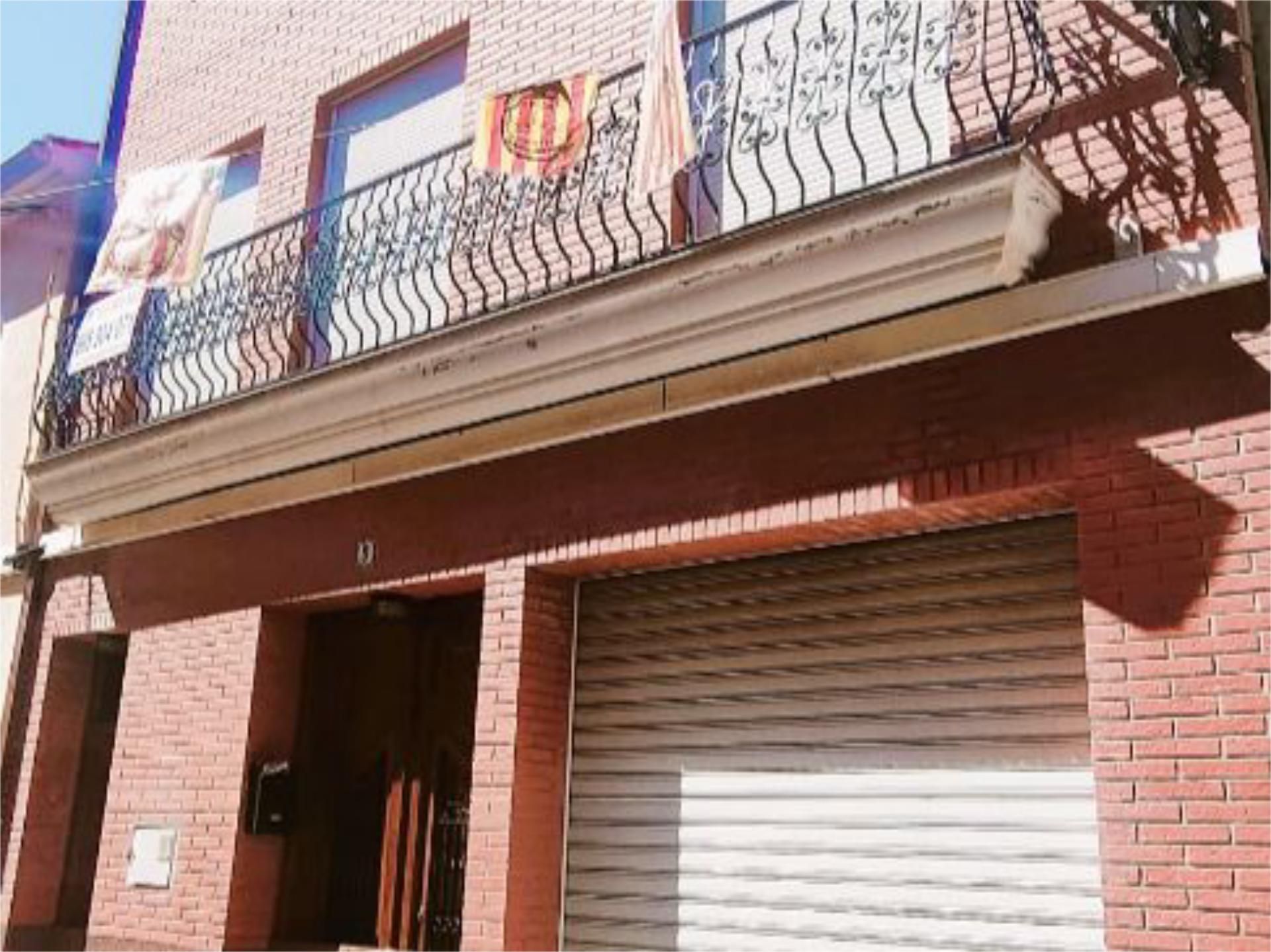 Exterior view of Single-family semi-detached for sale in Montserrat  with Air Conditioner, Heating and Terrace