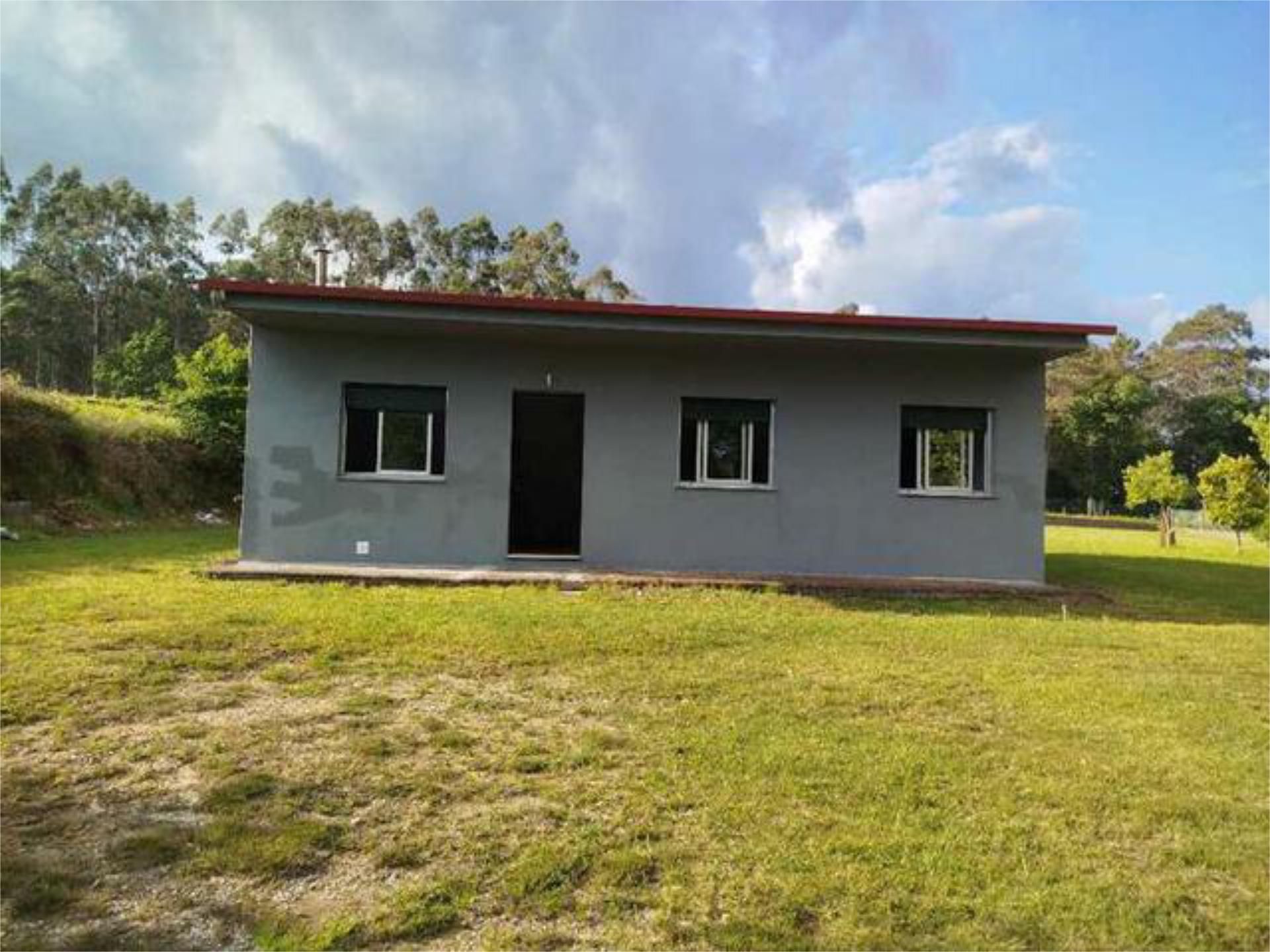 Exterior view of House or chalet for sale in Cuntis  with Private garden and Storage room