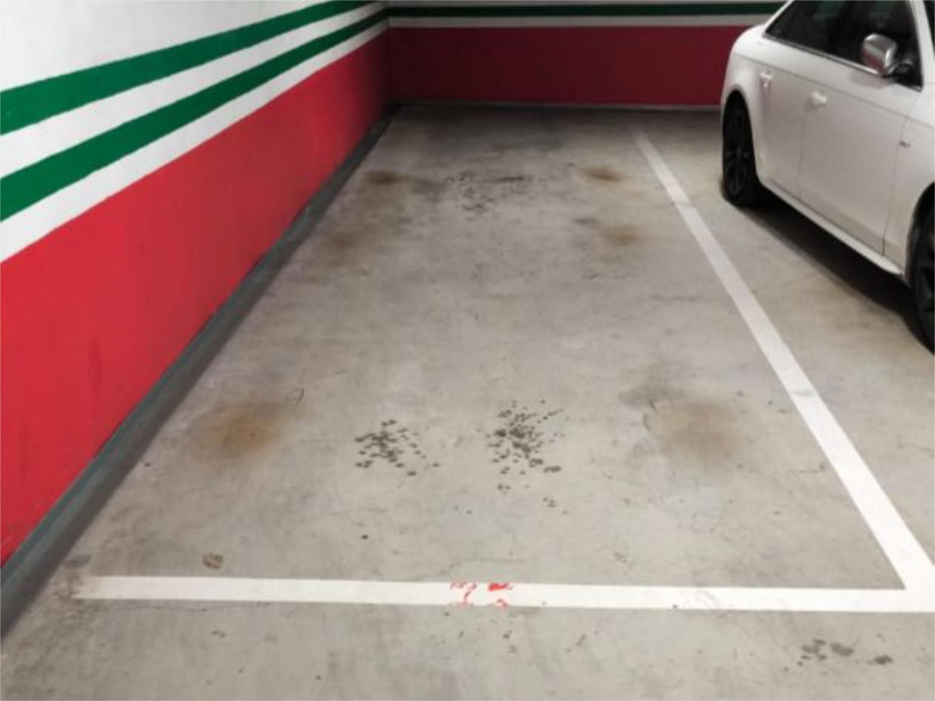 Parking of Garage to rent in A Coruña Capital 