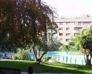 Piscina de Pis de lloguer en  Madrid Capital amb Calefacció, Jardí privat i Traster