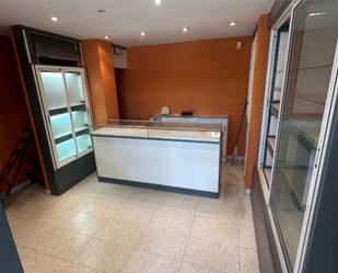 Local de lloguer en Cornellà de Llobregat amb Aire condicionat i Moblat