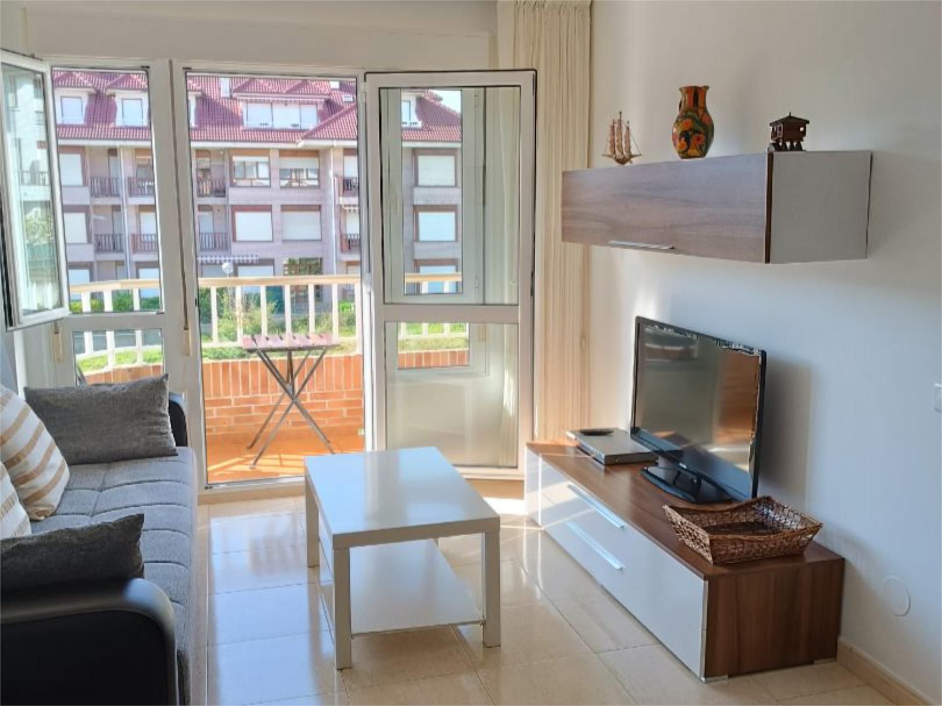 Bedroom of Flat to rent in Noja  with Terrace