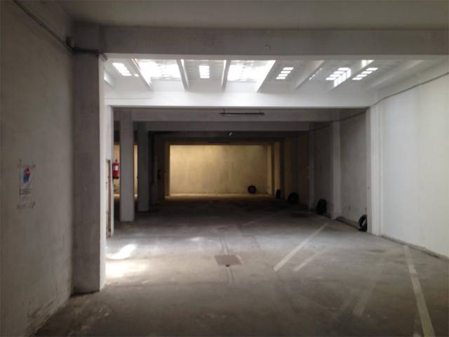 Local comercial en Venta en Avenida Vigo, 165 en Plaza de España