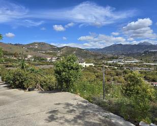 Vista exterior de Casa o xalet en venda en Nerja amb Aire condicionat, Terrassa i Piscina