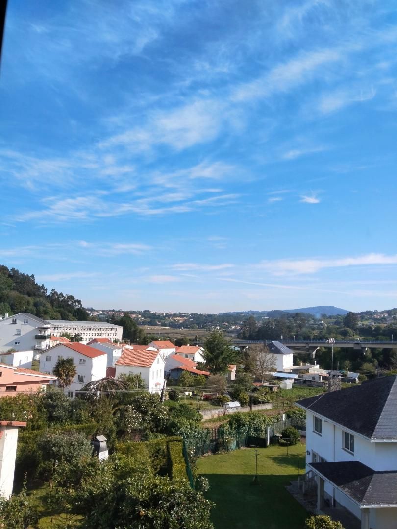 Exterior view of Flat to rent in Miño  with Furnished, Oven and Washing machine