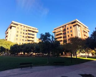 Exterior view of Flat to rent in  Zaragoza Capital  with Air Conditioner, Heating and Parquet flooring