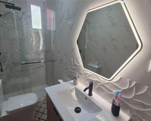 Bathroom of Flat for sale in Mieres (Asturias)