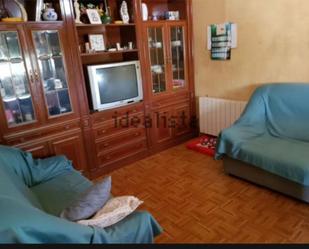 Sala d'estar de Casa o xalet en venda en Illana amb Aire condicionat