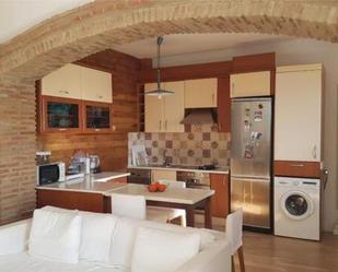 Cuina de Casa o xalet de lloguer en Cáceres Capital amb Jardí privat, Piscina i Moblat