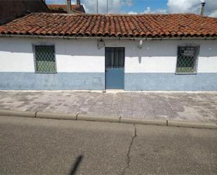 Vista exterior de Casa o xalet en venda en Moraleja