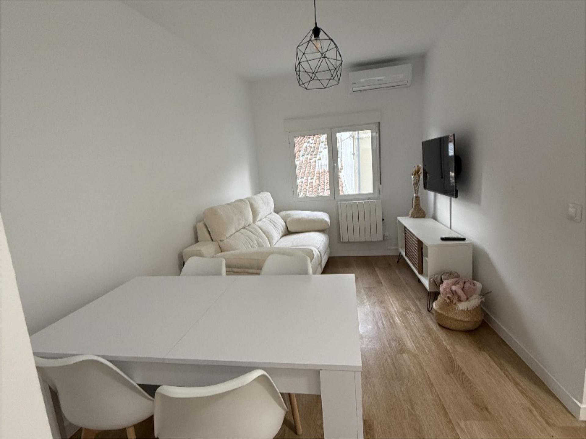Bedroom of Flat for sale in Cañamero  with Heating