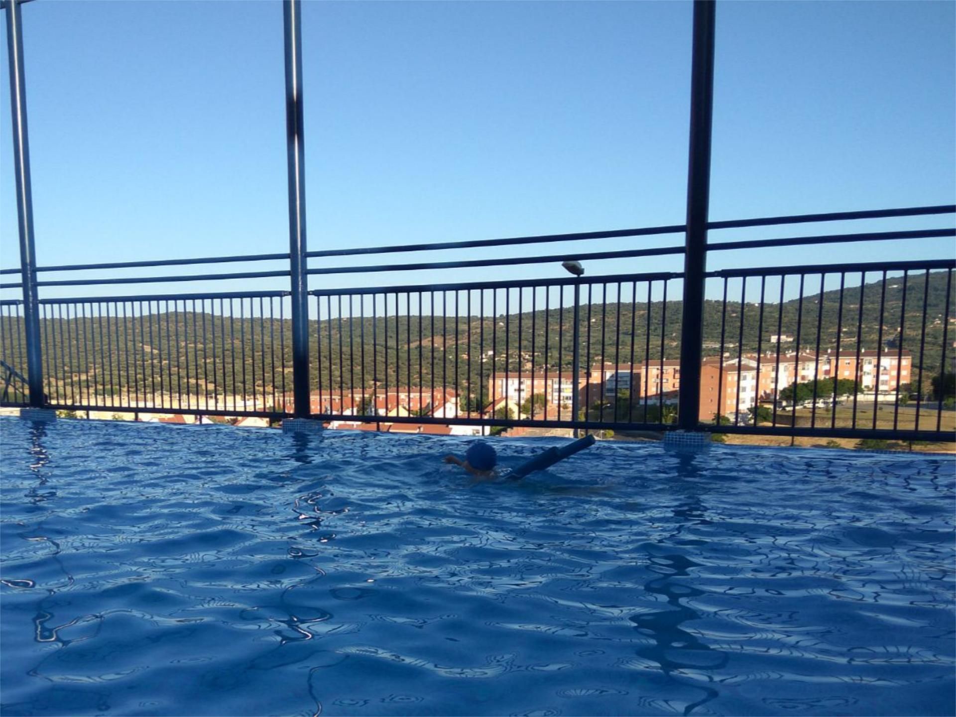 Swimming pool of Flat for sale in Plasencia  with Air Conditioner, Terrace and Swimming Pool