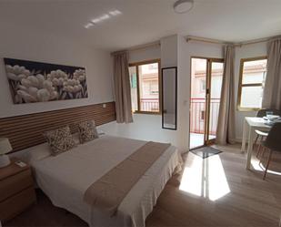 Dormitori de Pis de lloguer en Torrevieja amb Aire condicionat, Calefacció i Parquet