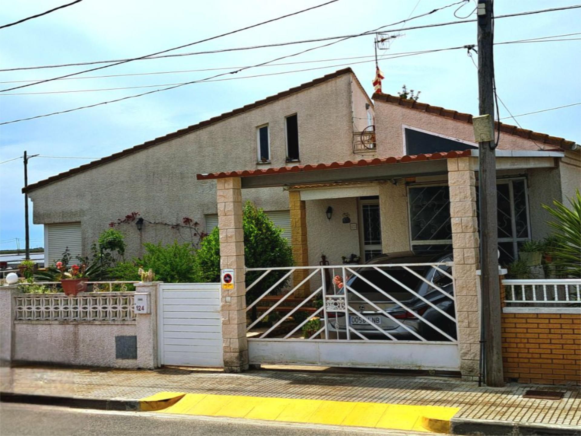 Vista exterior de Casa o xalet en venda en Sant Jaume d'Enveja