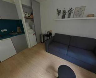 Bedroom of Study to rent in Oviedo 