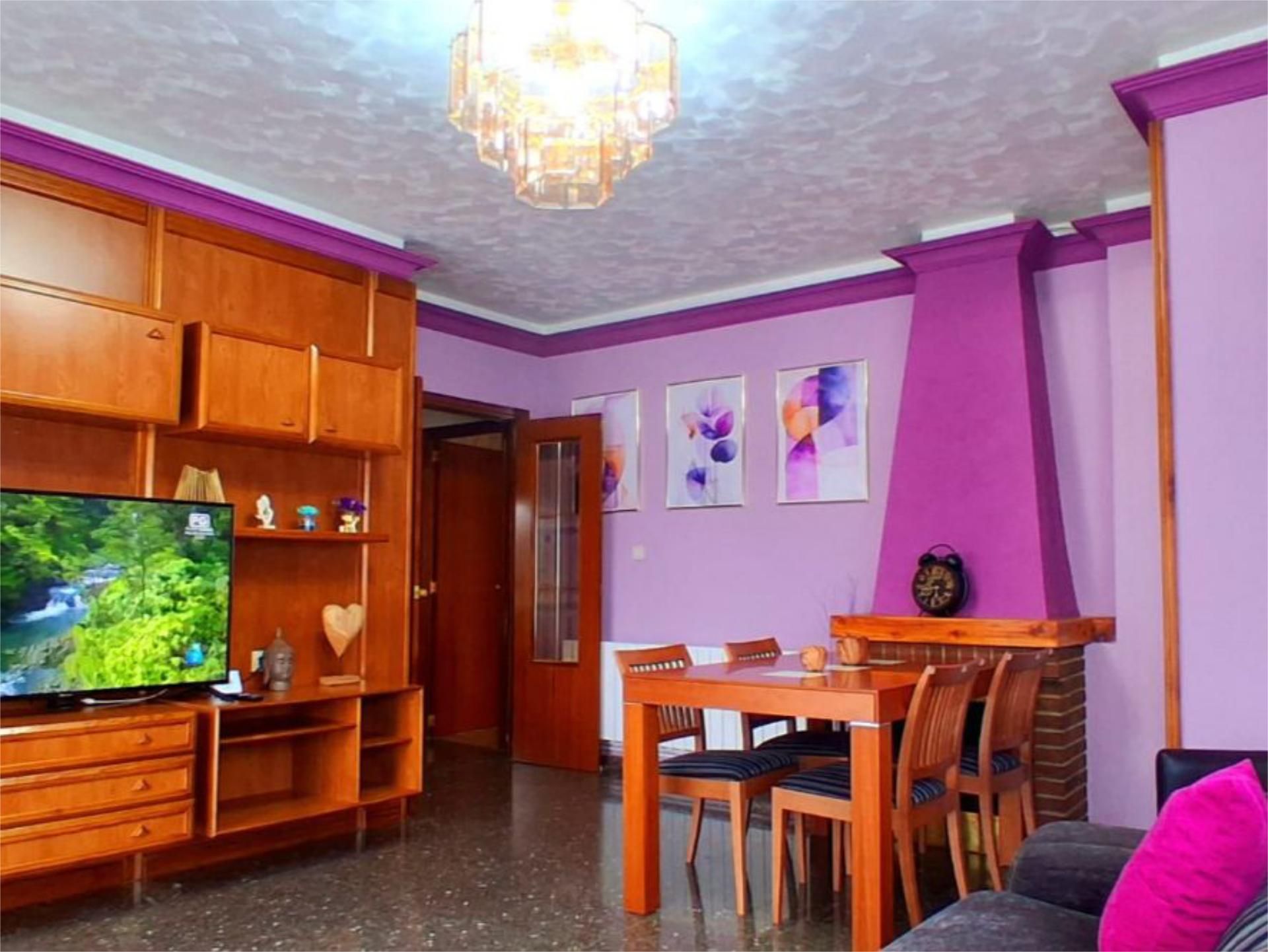 Dining room of Flat to share in  Albacete Capital  with Air Conditioner, Heating and Private garden