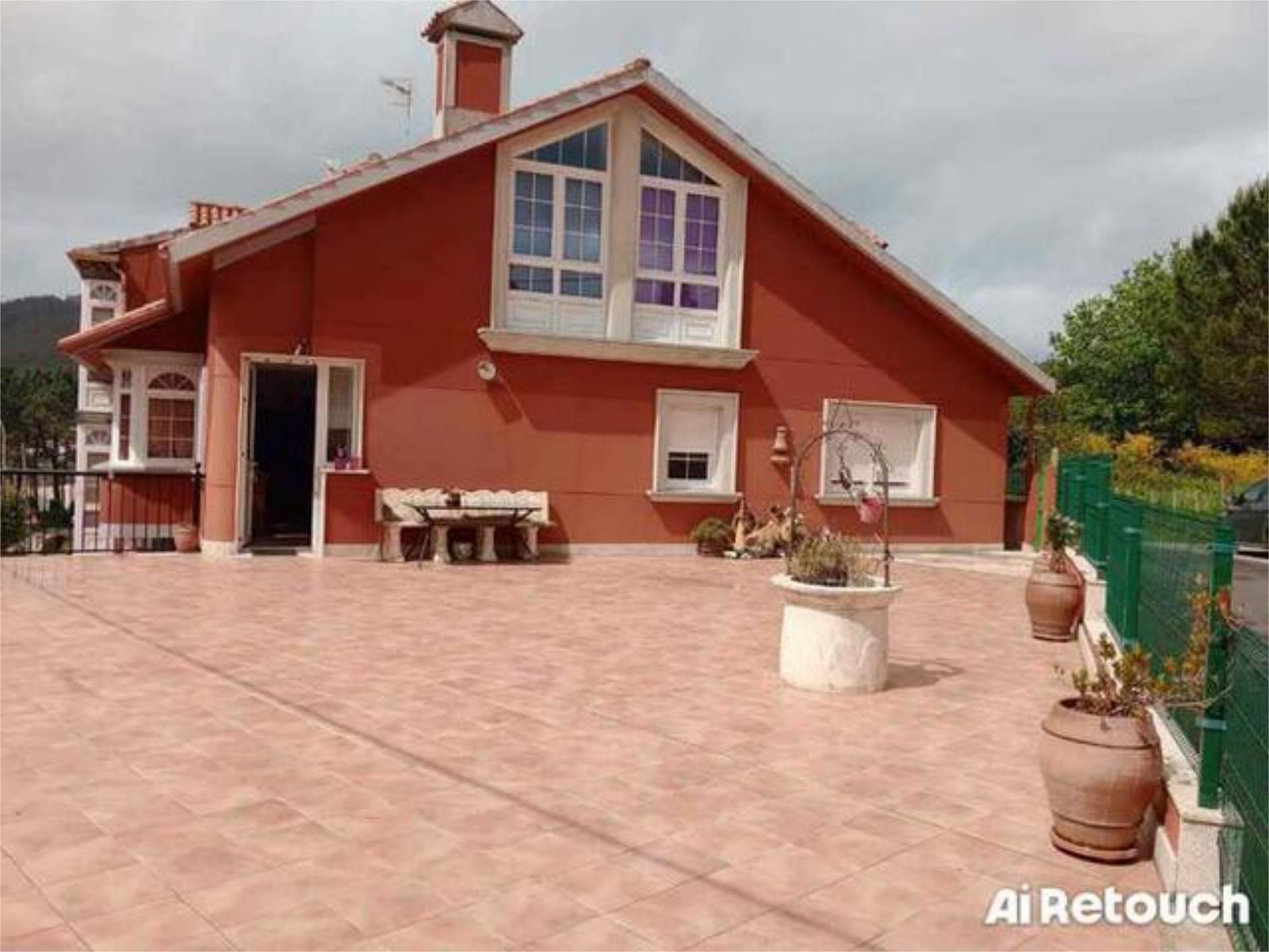 Exterior view of Single-family semi-detached for sale in Fisterra  with Terrace and Furnished